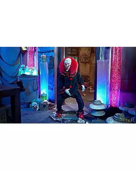 4 Ft Young Crouchy Animatronic 8 4 Ft Young Crouchy Animatronic - Image 8