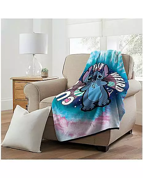 Cute But Weird Stitch Fleece Blanket - Lilo & Stitch 2 Cute But Weird Stitch Fleece Blanket - Lilo & Stitch - Image 2